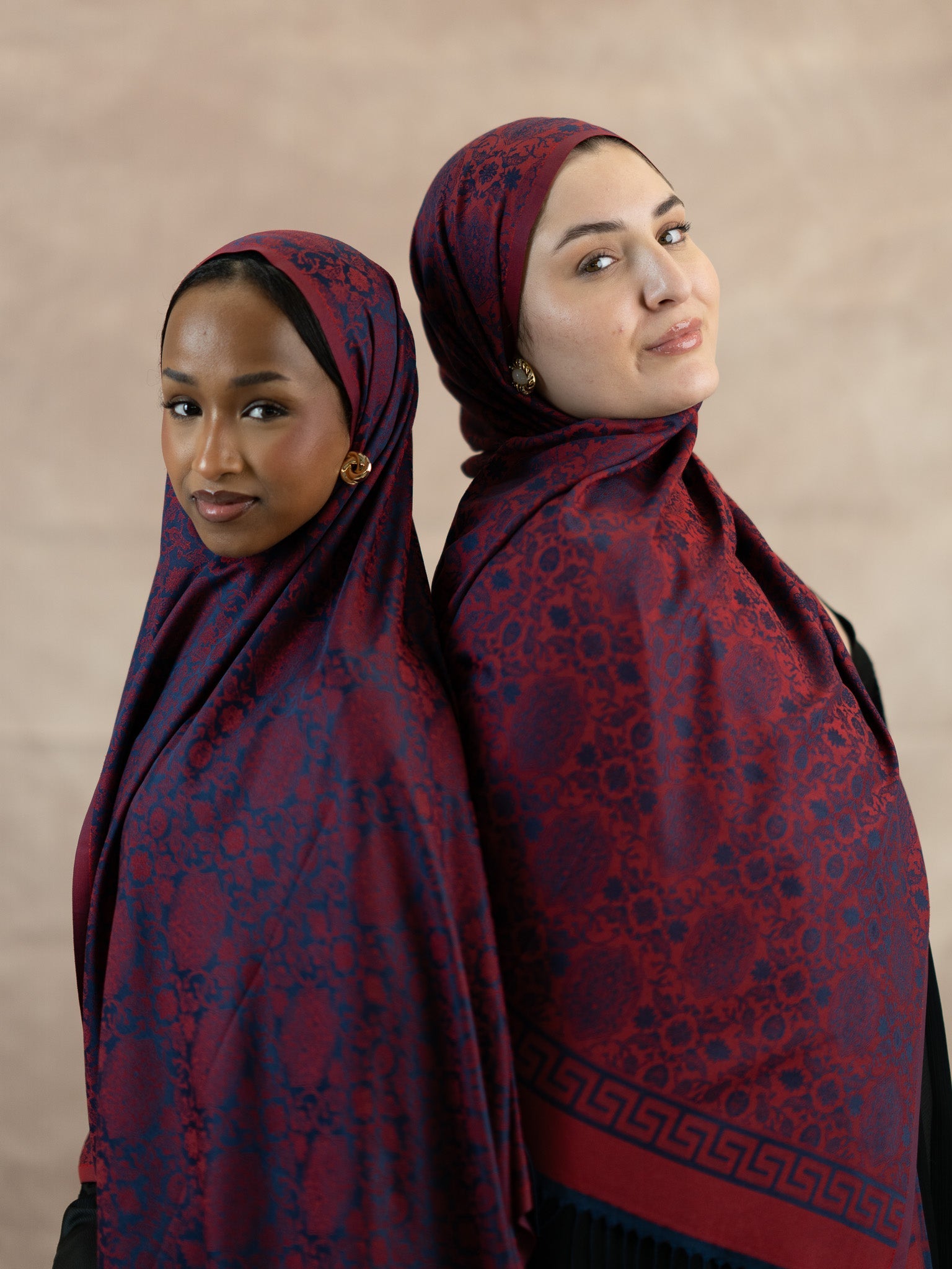 Reversible Jacquard Silk And Viscose Scarf