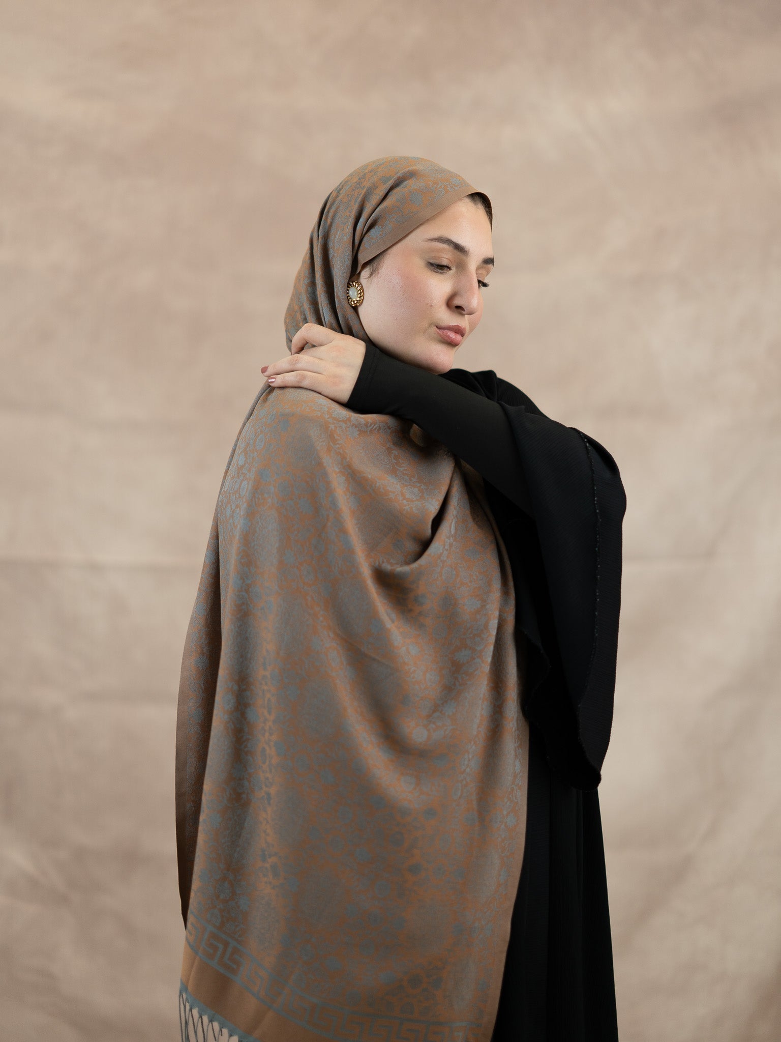 Reversible Jacquard Silk And Viscose Scarf
