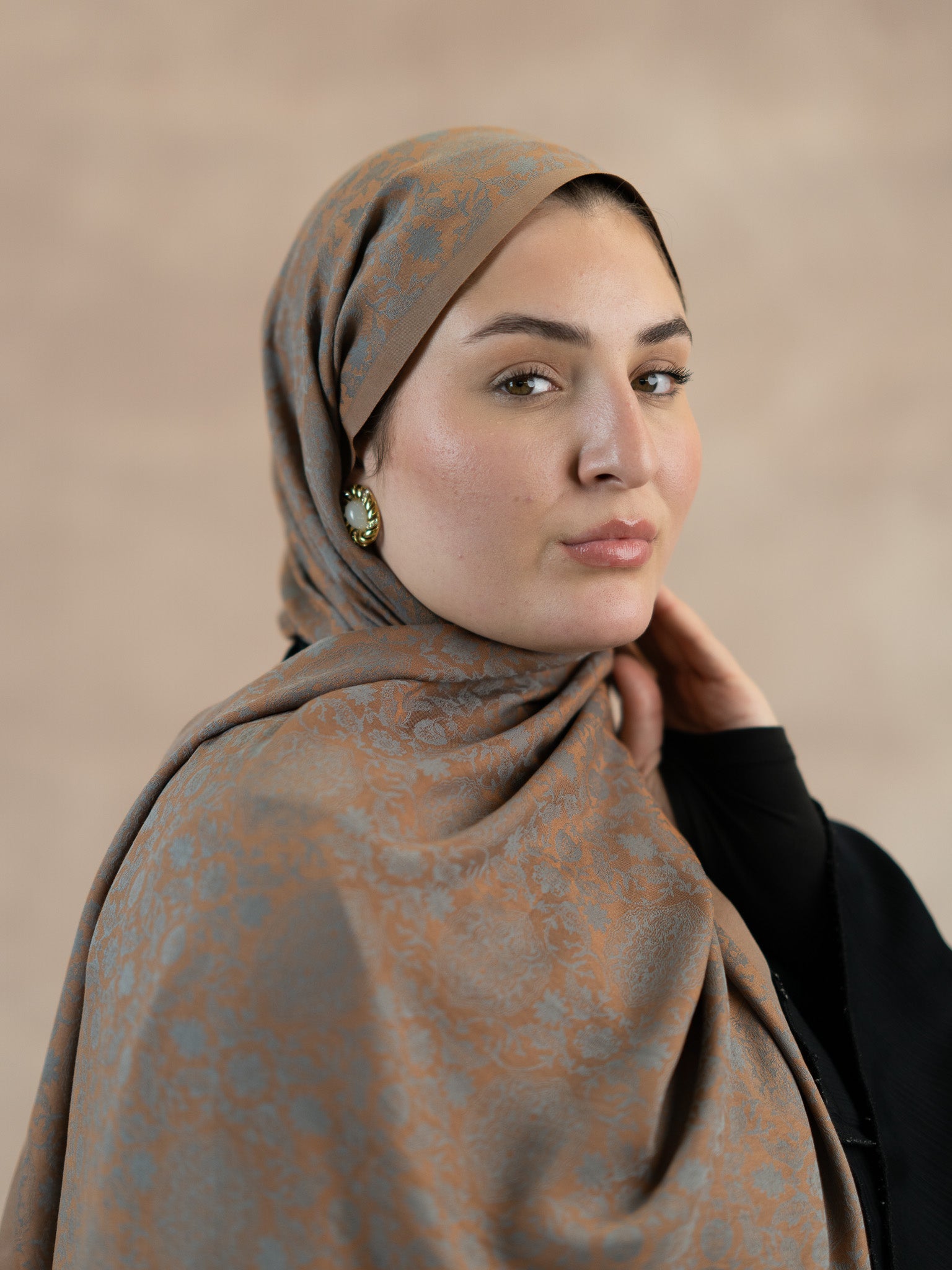 Reversible Jacquard Silk And Viscose Scarf
