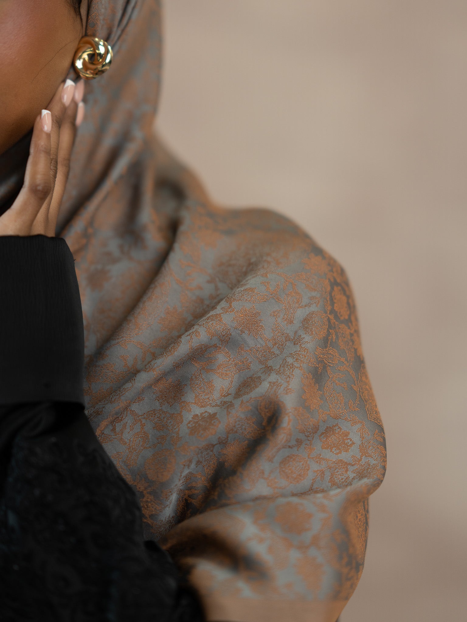 Reversible Jacquard Silk And Viscose Scarf