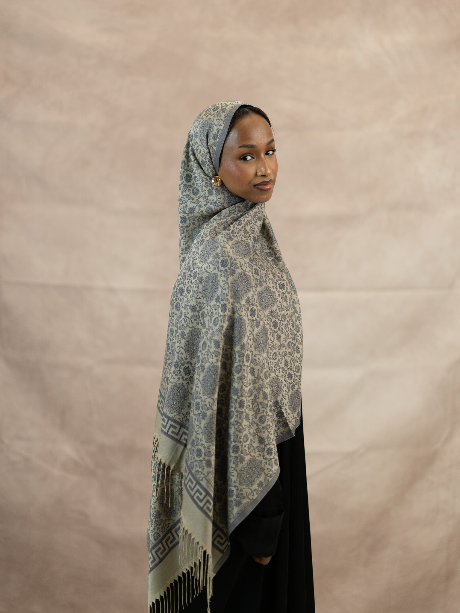 Reversible Jacquard Silk And Viscose Scarf
