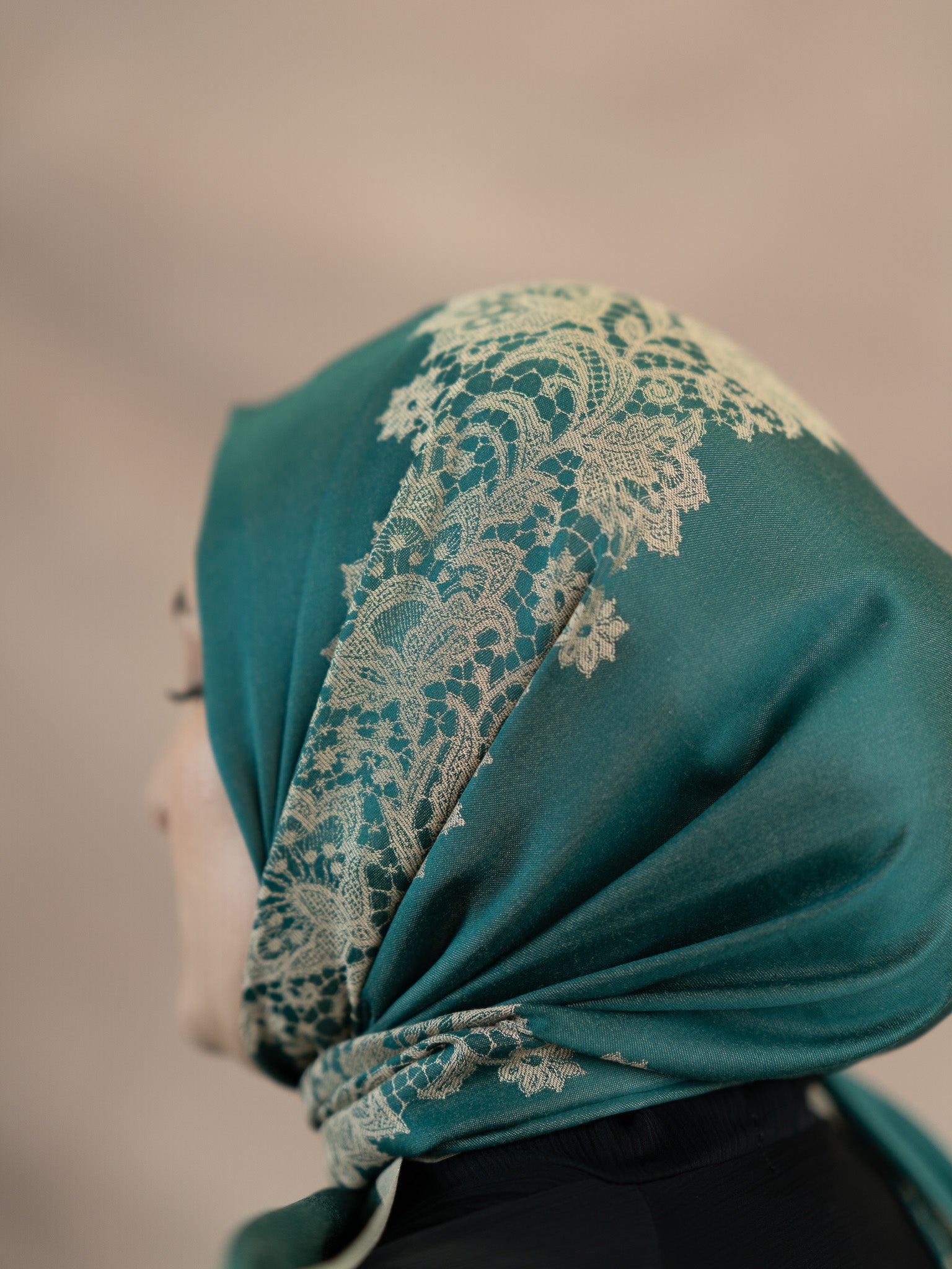 Reversible Lace Veil Silk & Viscose Scarf