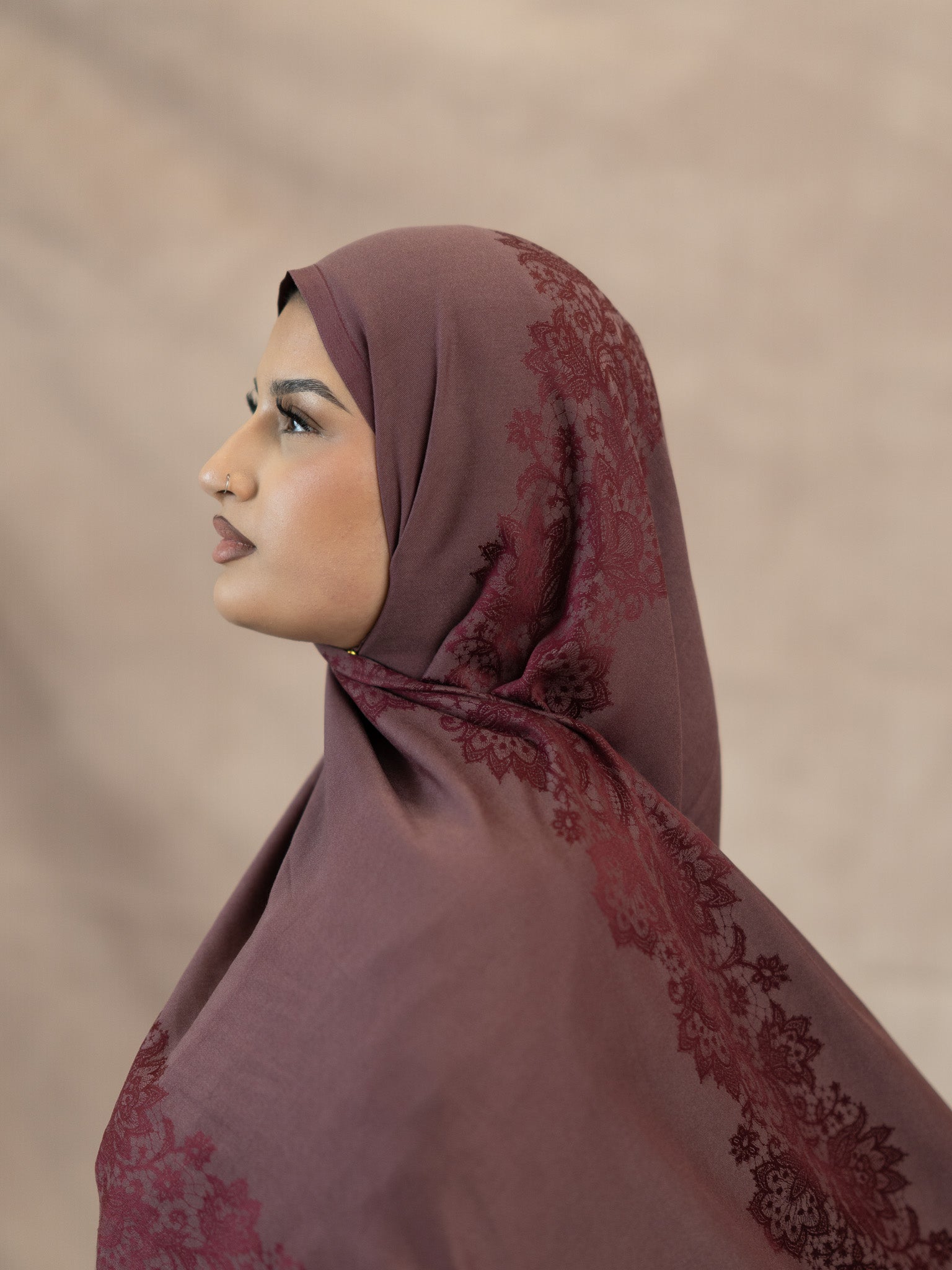 Reversible Lace Veil Silk & Viscose Scarf
