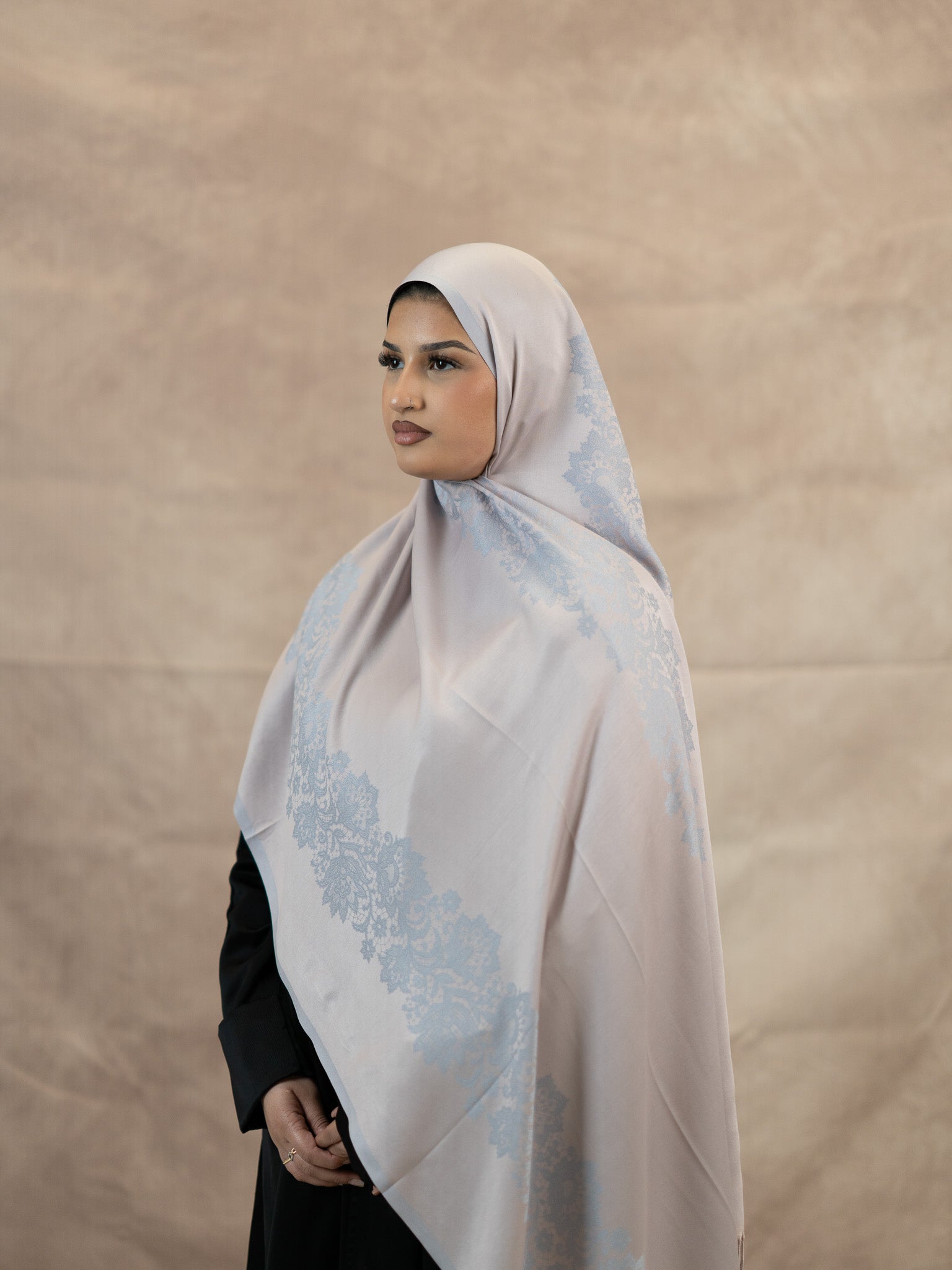 Reversible Lace Veil Silk & Viscose Scarf