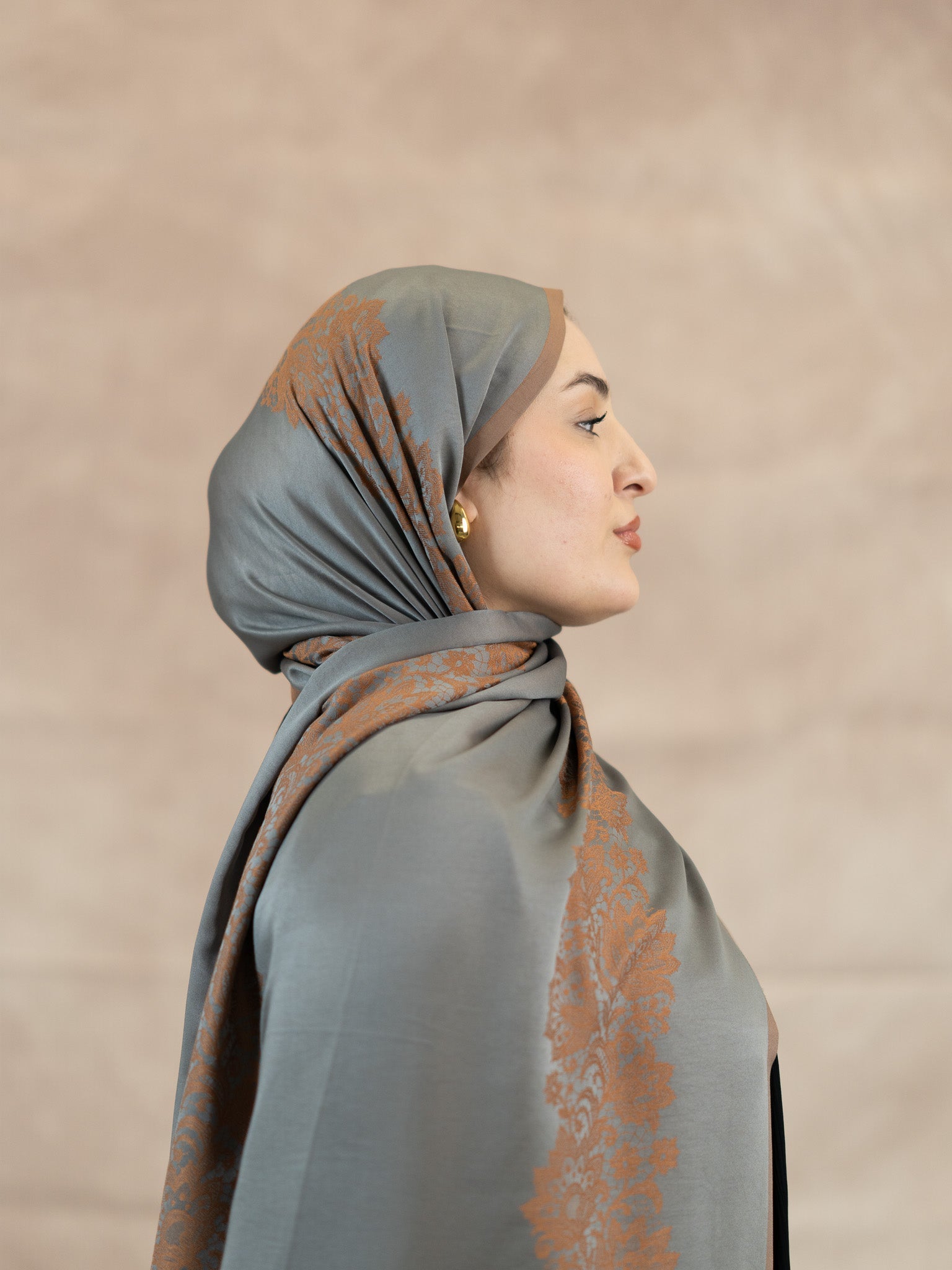Reversible Lace Veil Silk & Viscose Scarf