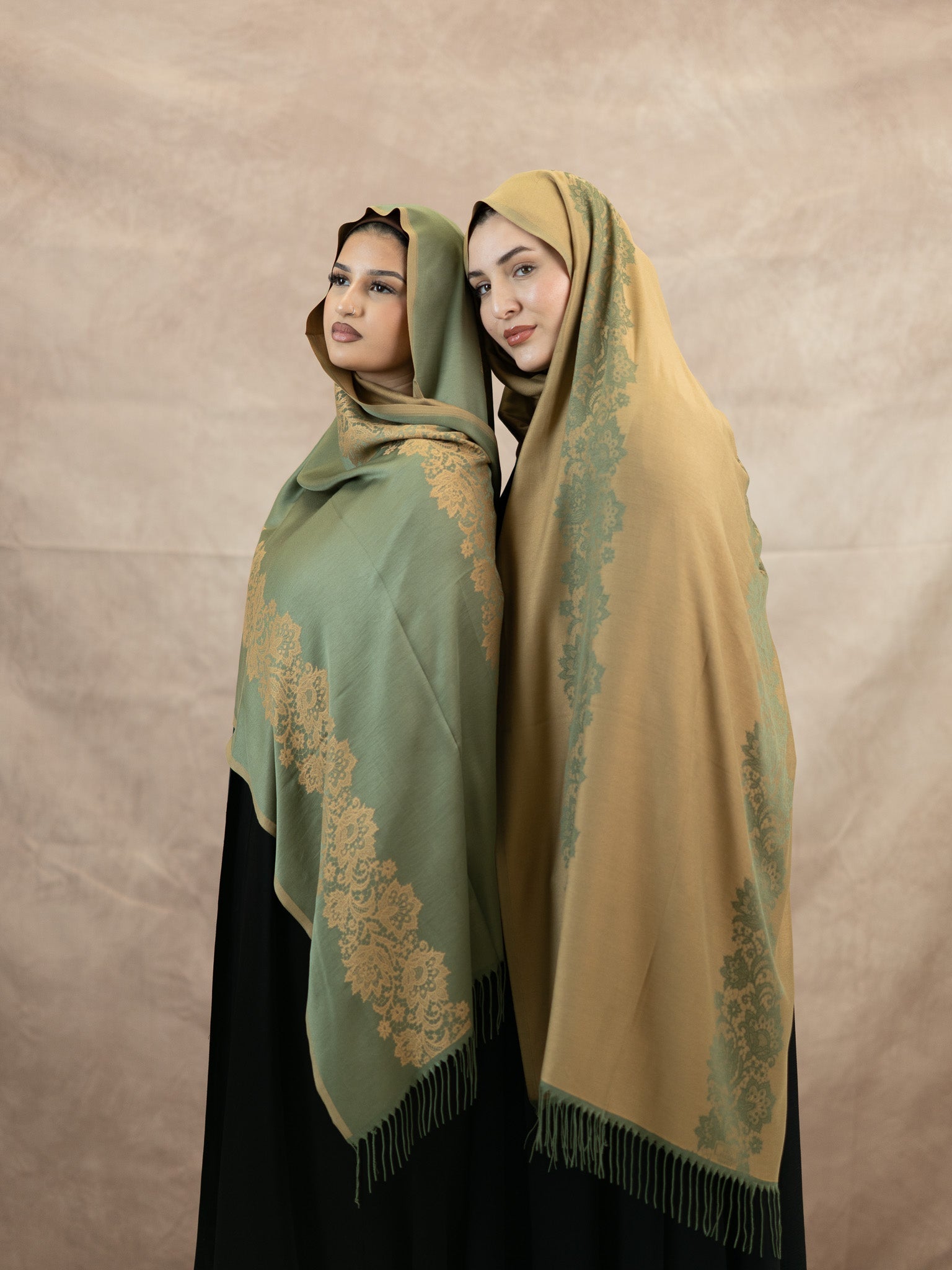Reversible Lace Veil Silk & Viscose Scarf