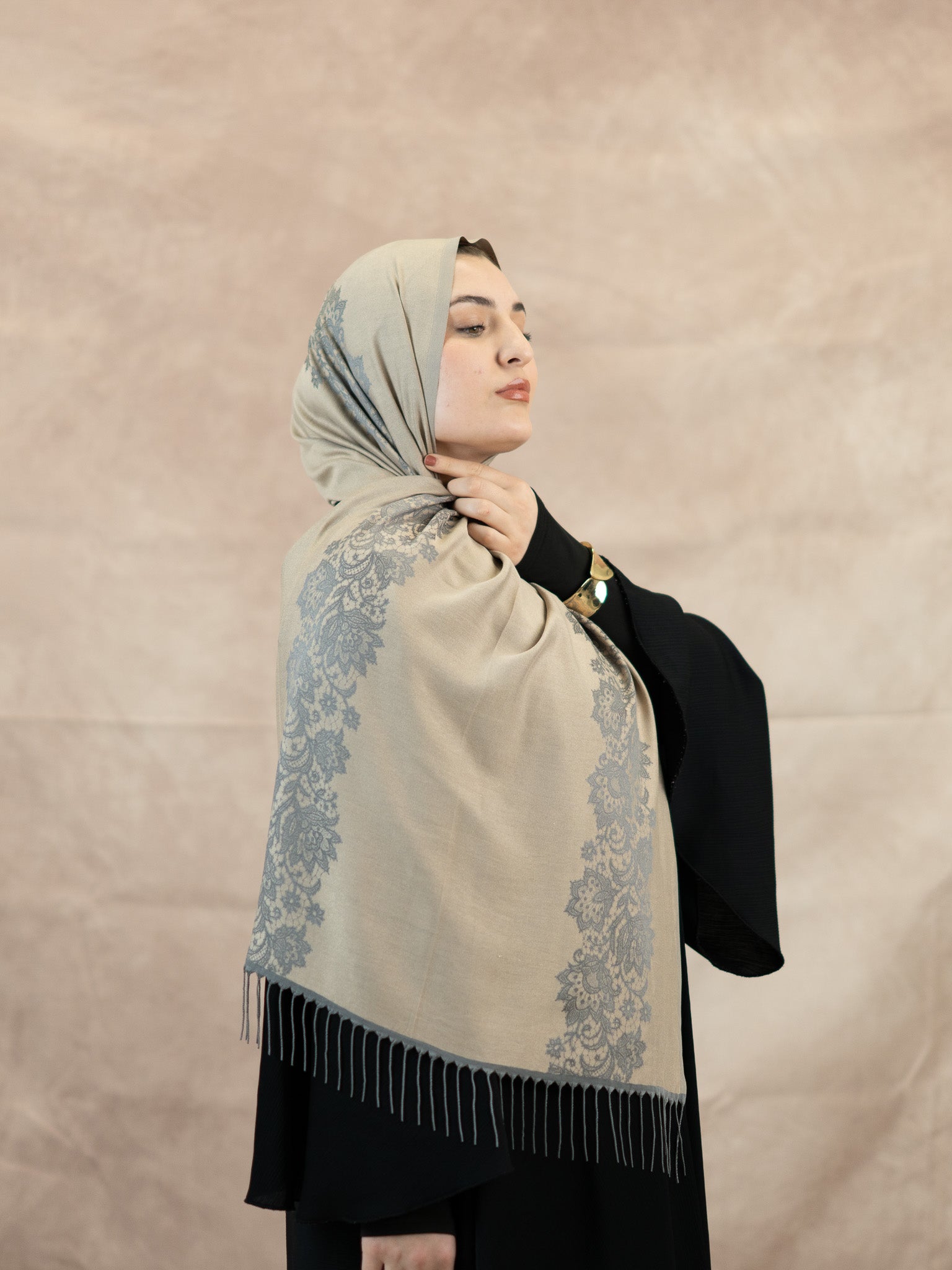 Reversible Lace Veil Silk & Viscose Scarf