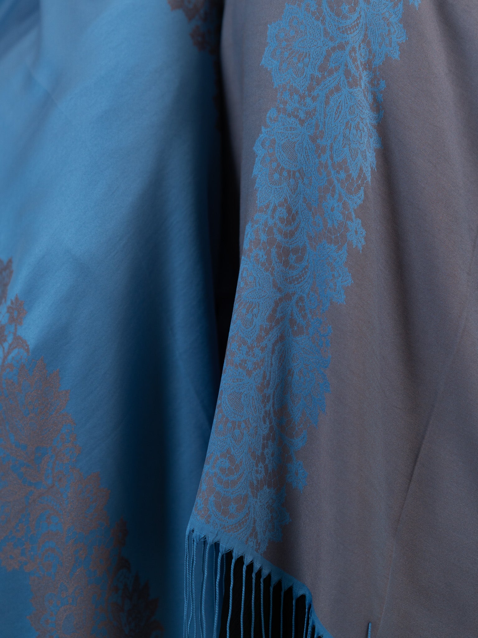 Reversible Lace Veil Silk & Viscose Scarf