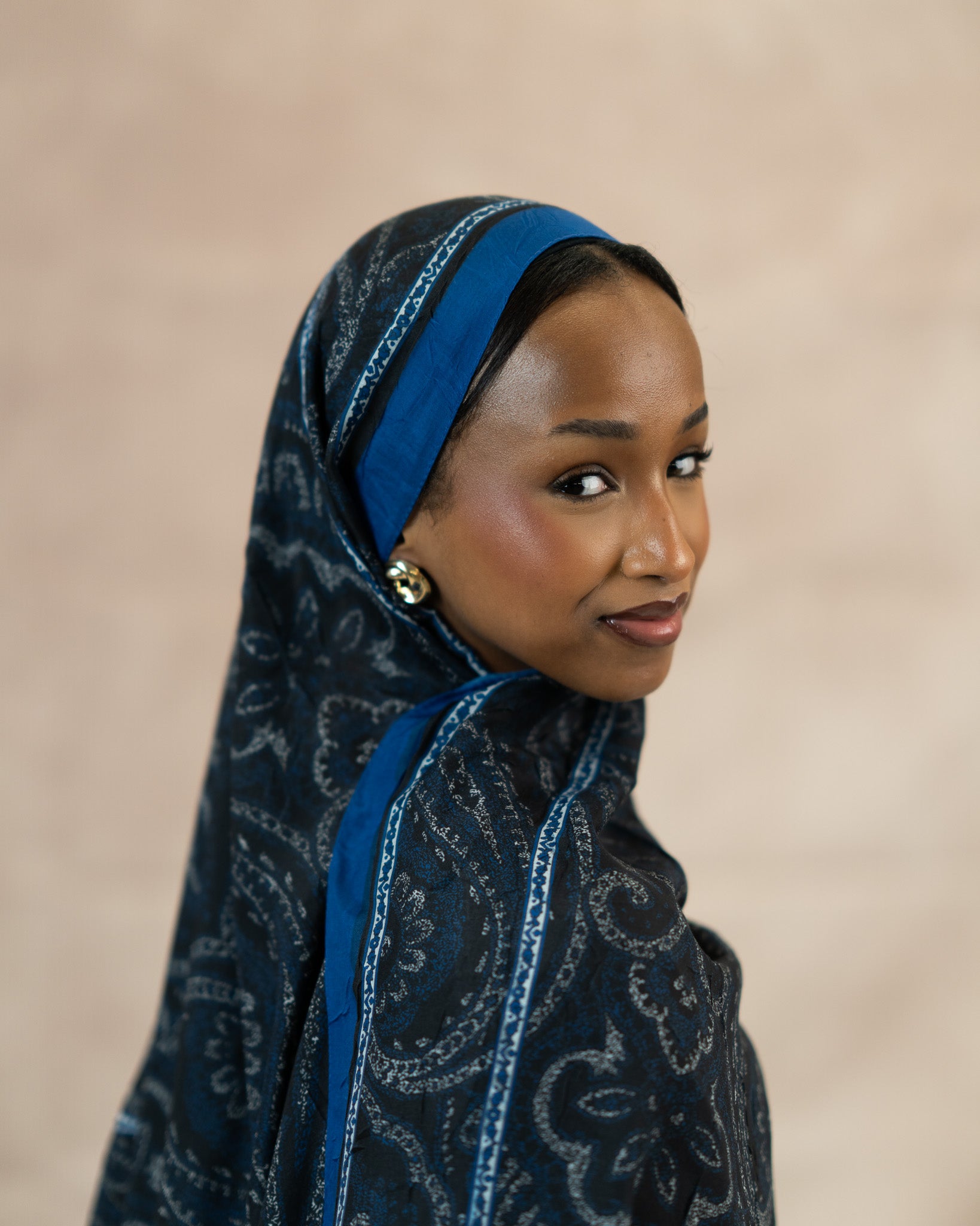 Paisley Border Bamboo Crush Cotton Scarf