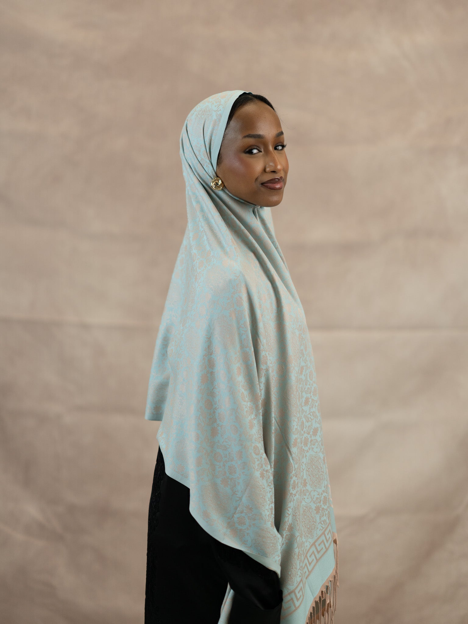 Reversible Jacquard Silk And Viscose Scarf
