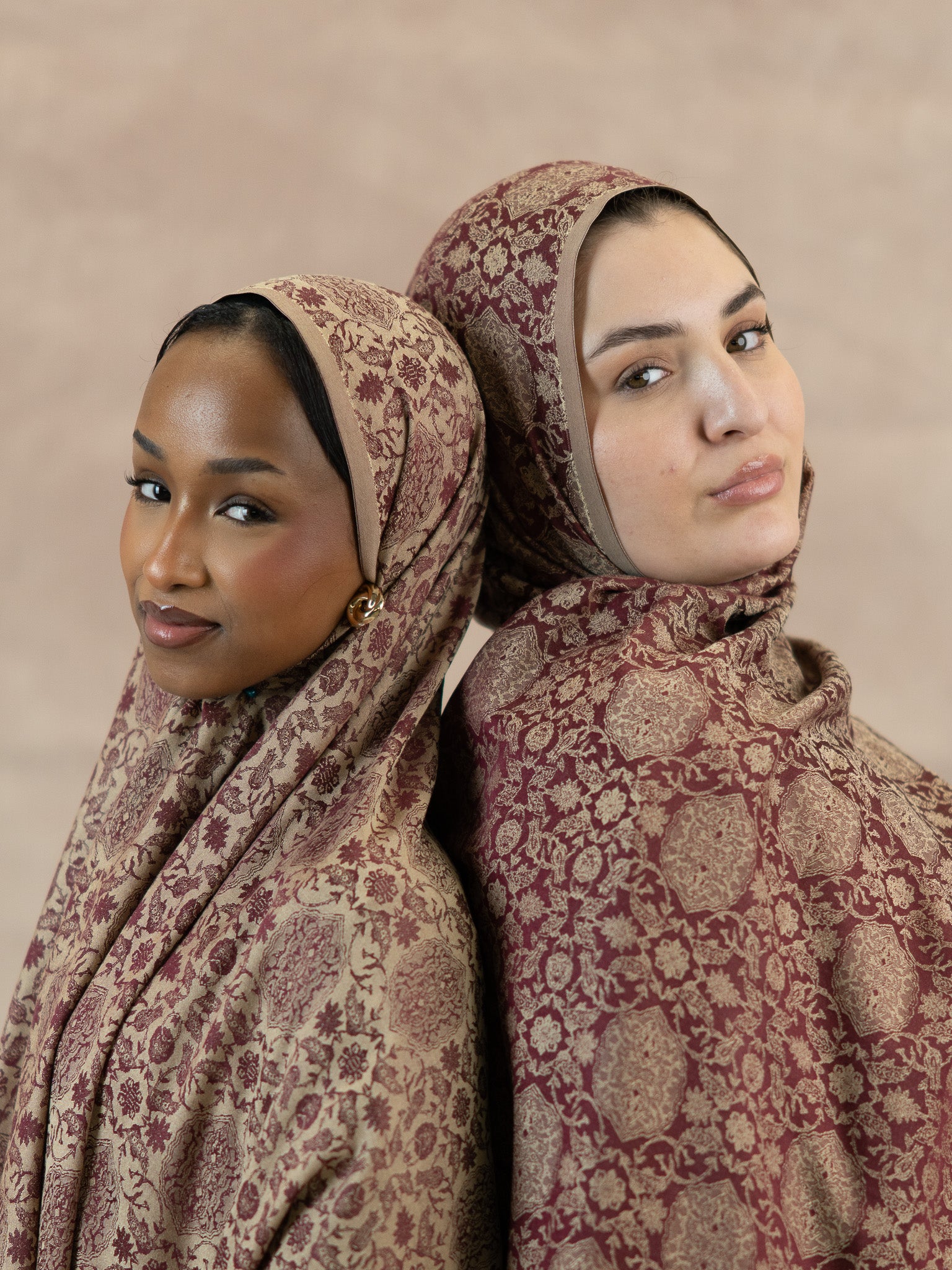 Reversible Jacquard Silk And Viscose Scarf