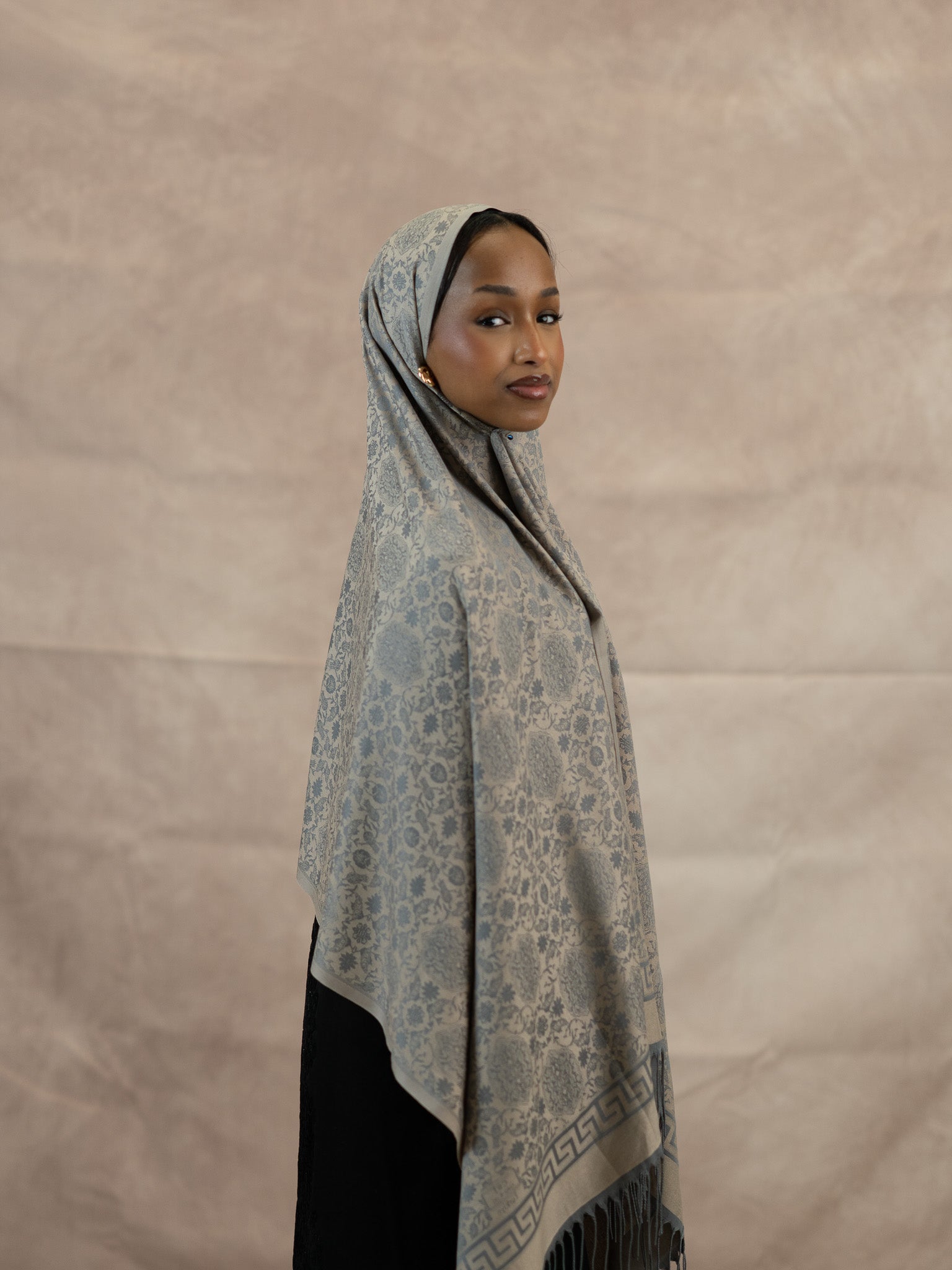 Reversible Jacquard Silk And Viscose Scarf