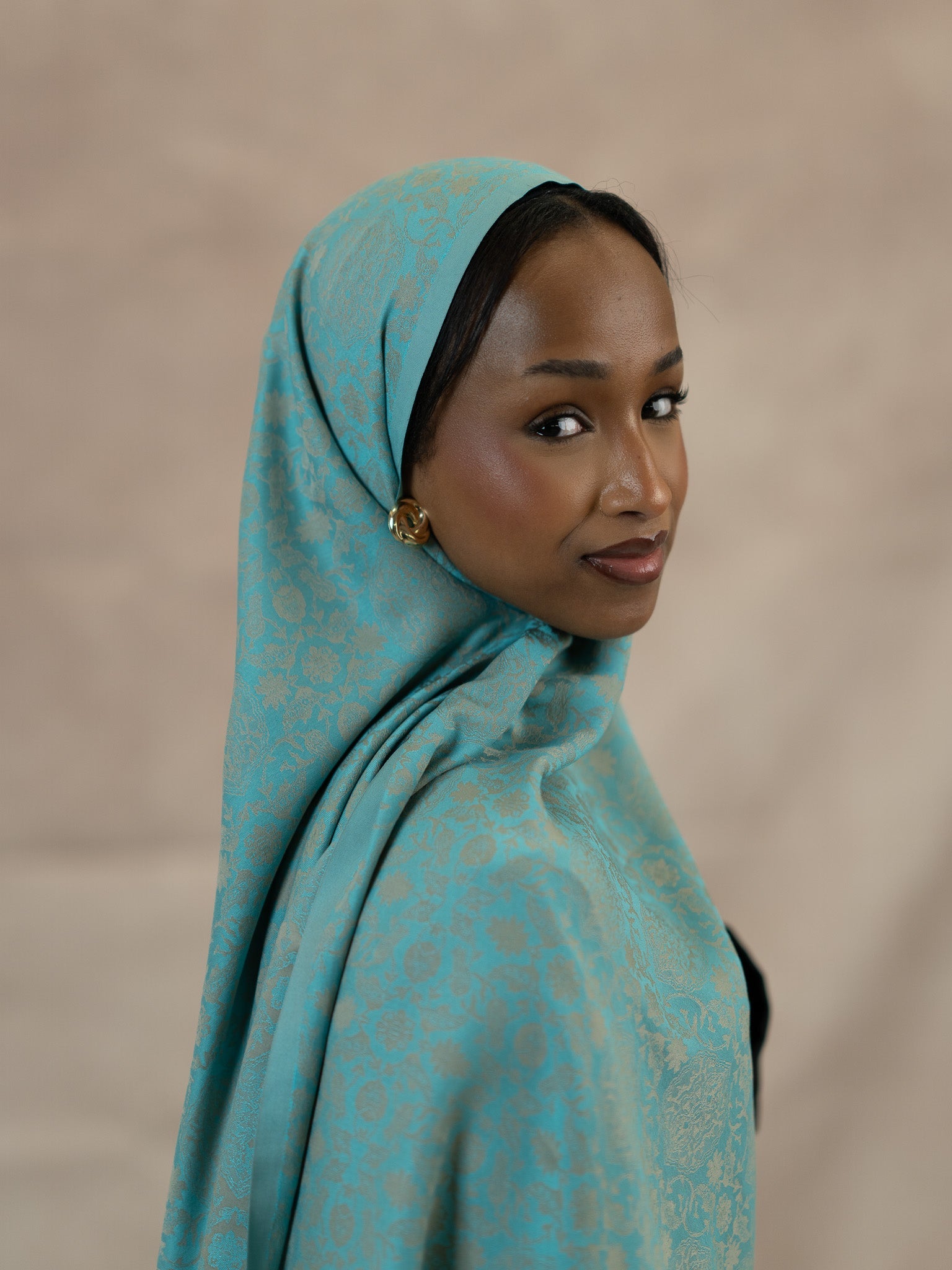Reversible Jacquard Silk And Viscose Scarf