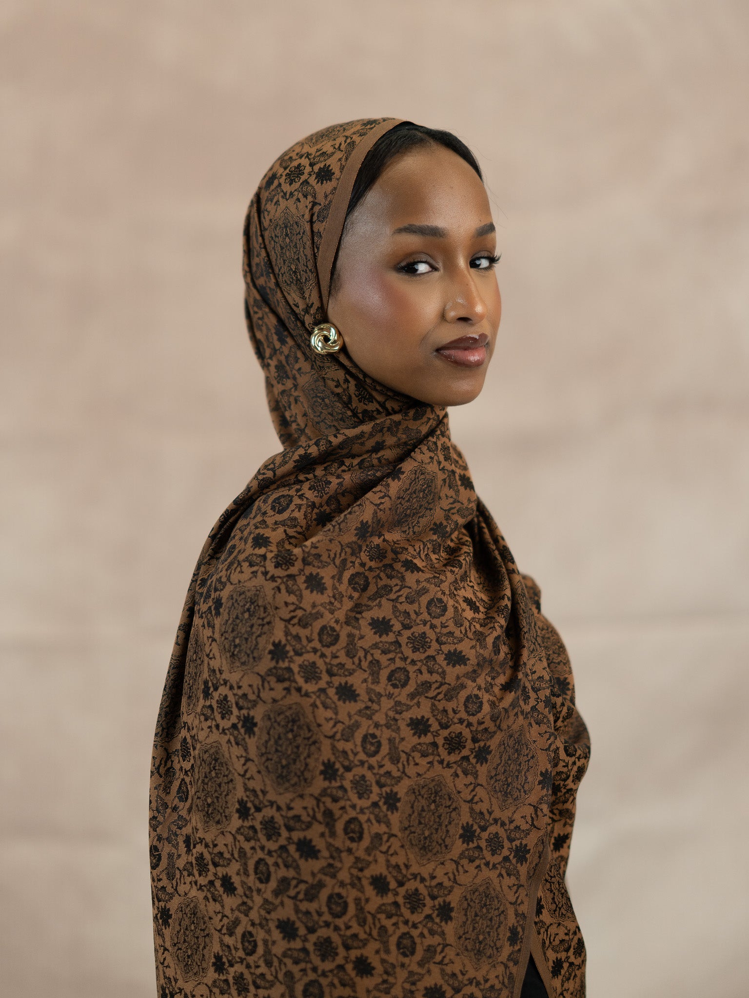 Reversible Jacquard Silk And Viscose Scarf