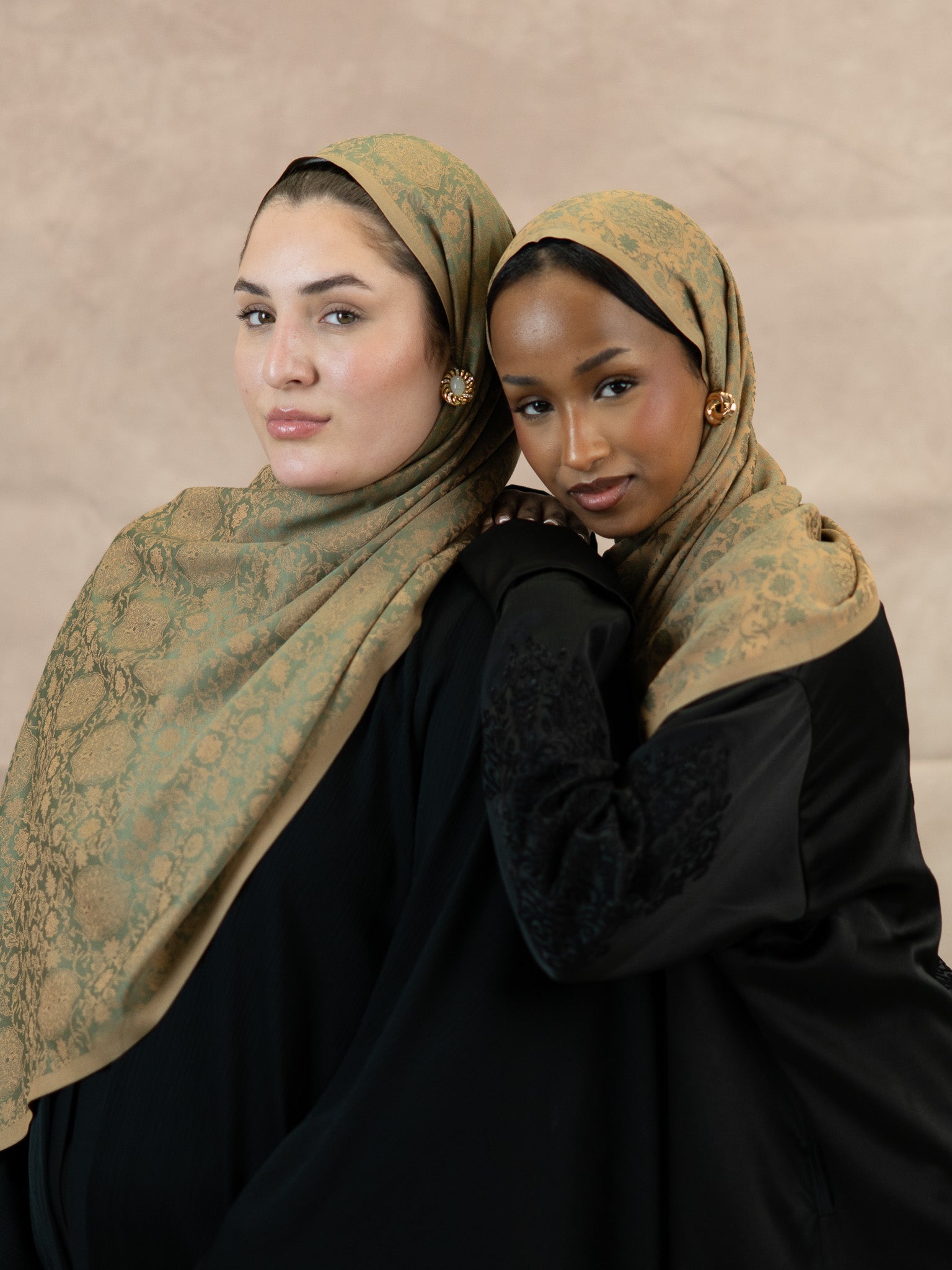 Reversible Jacquard Silk And Viscose Scarf