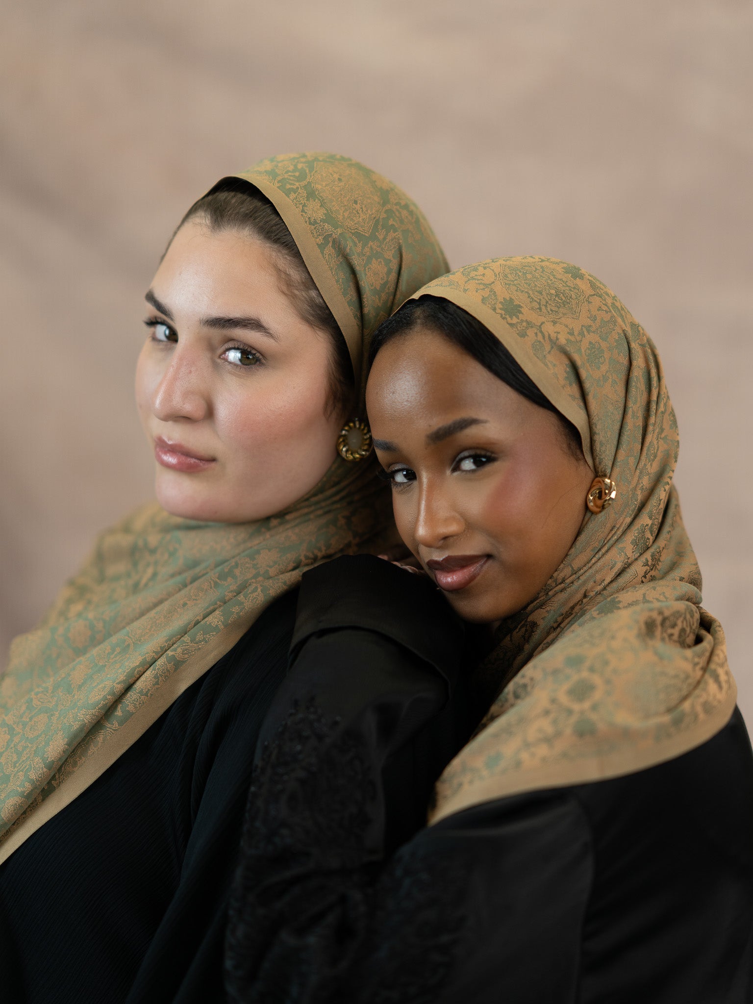Reversible Jacquard Silk And Viscose Scarf