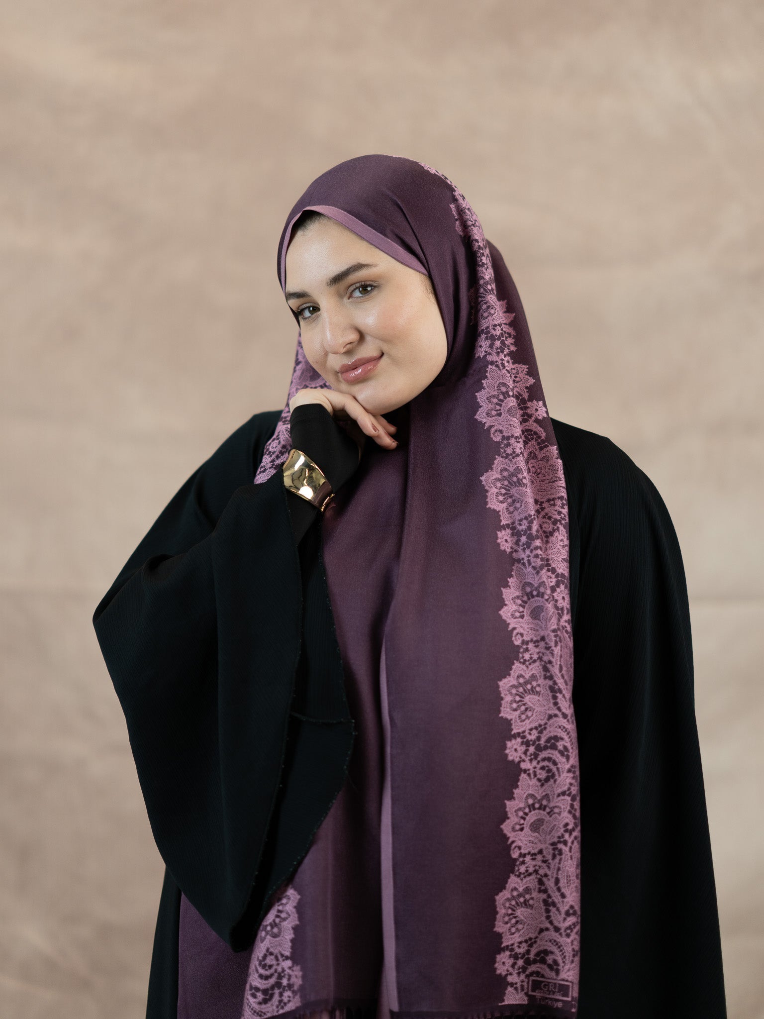 Reversible Lace Veil Silk & Viscose Scarf