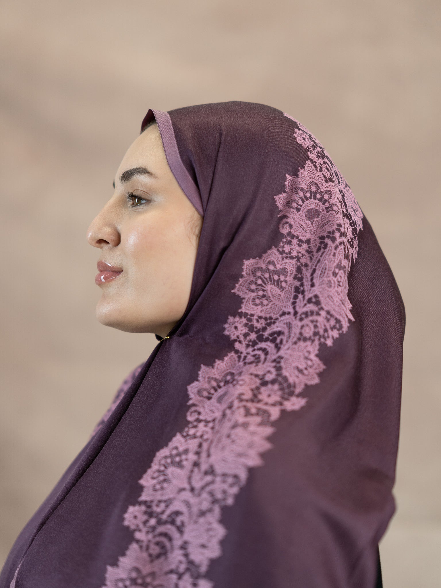 Reversible Lace Veil Silk & Viscose Scarf