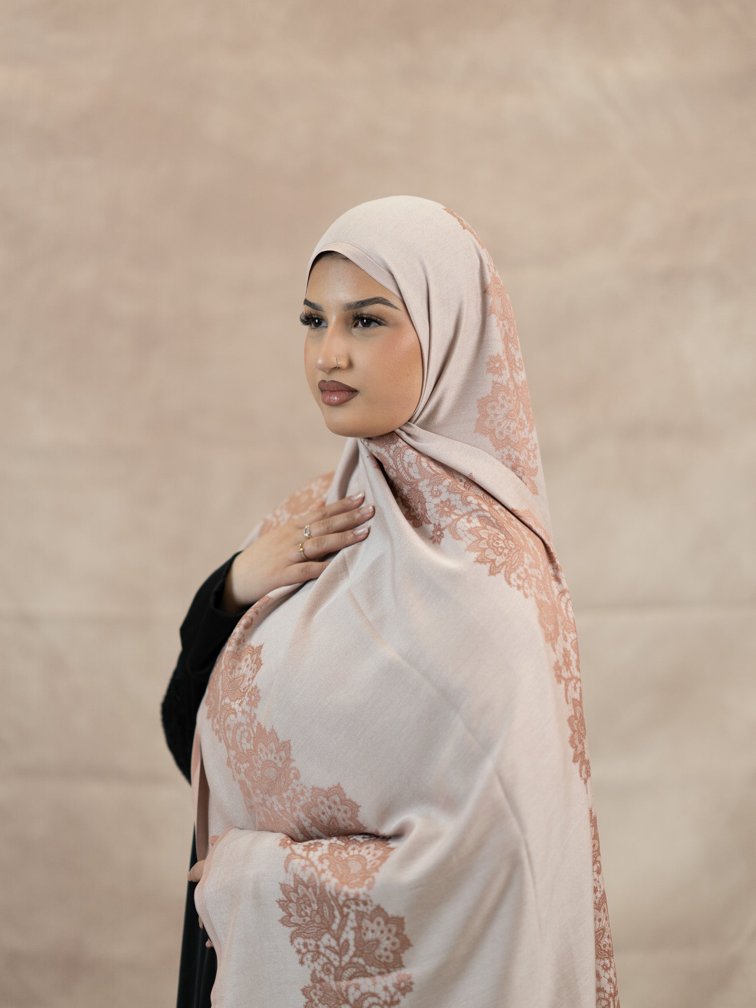 Reversible Lace Veil Silk & Viscose Scarf
