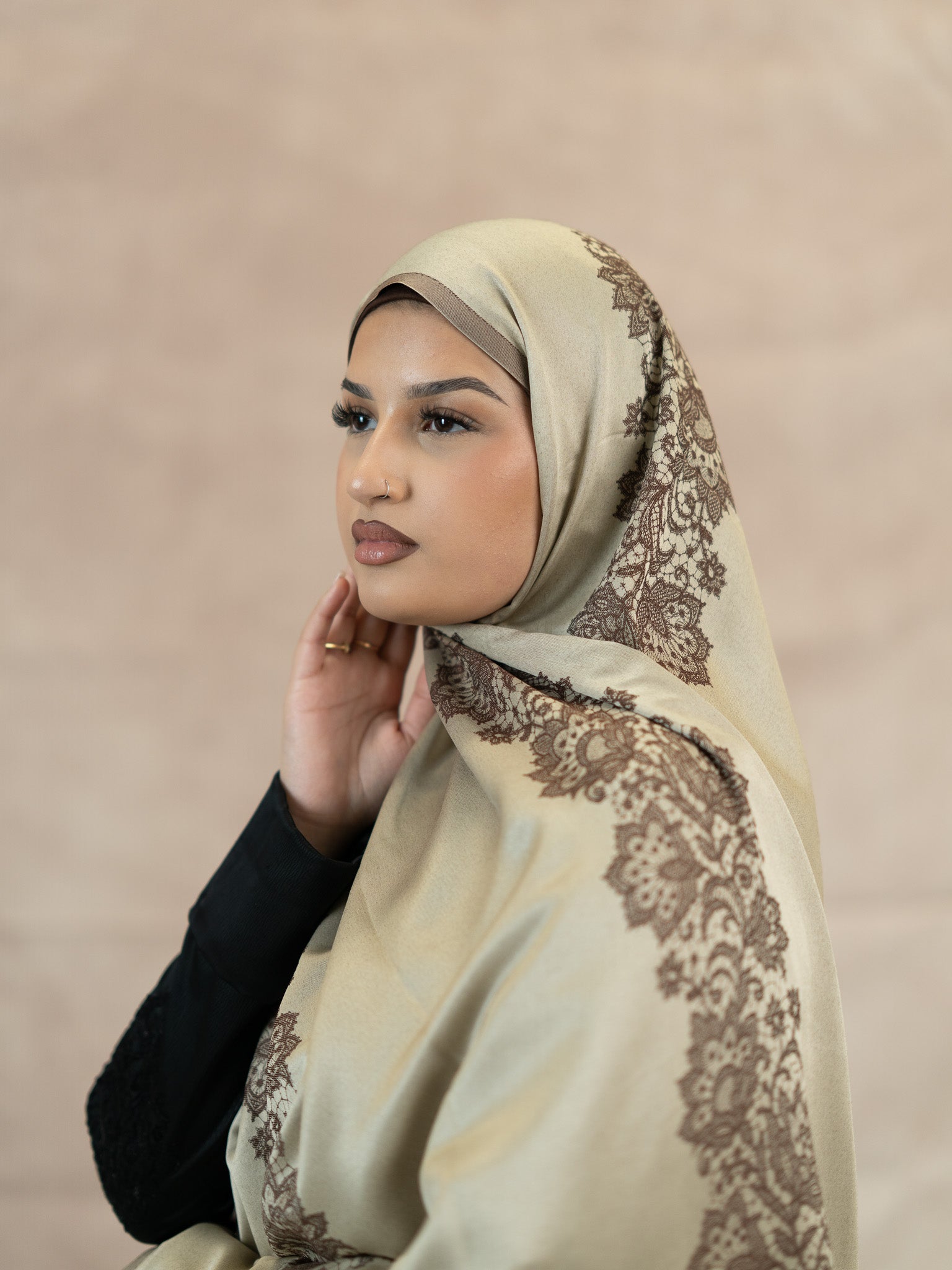 Reversible Lace Veil Silk & Viscose Scarf