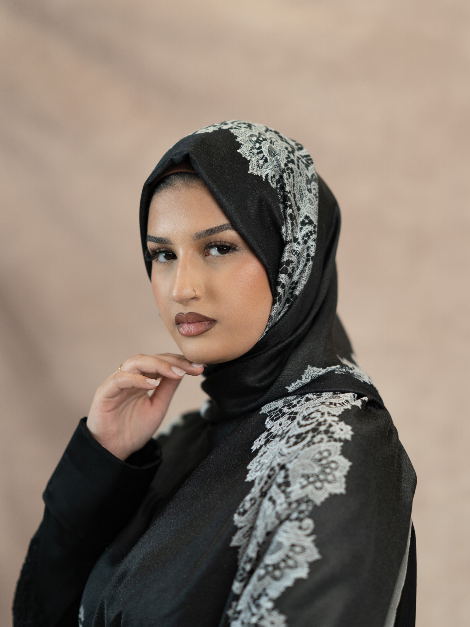 Reversible Lace Veil Silk & Viscose Scarf