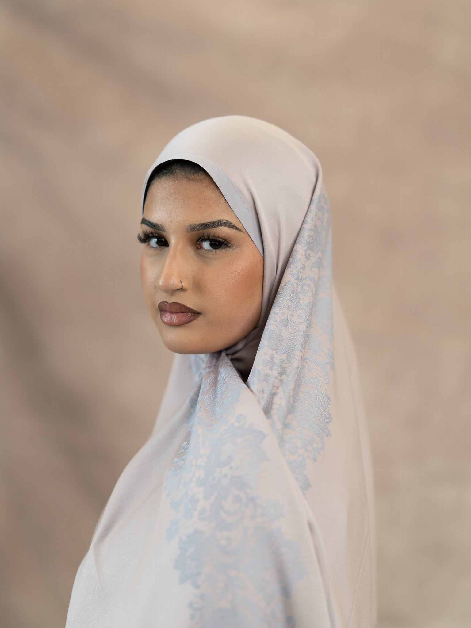Reversible Lace Veil Silk & Viscose Scarf