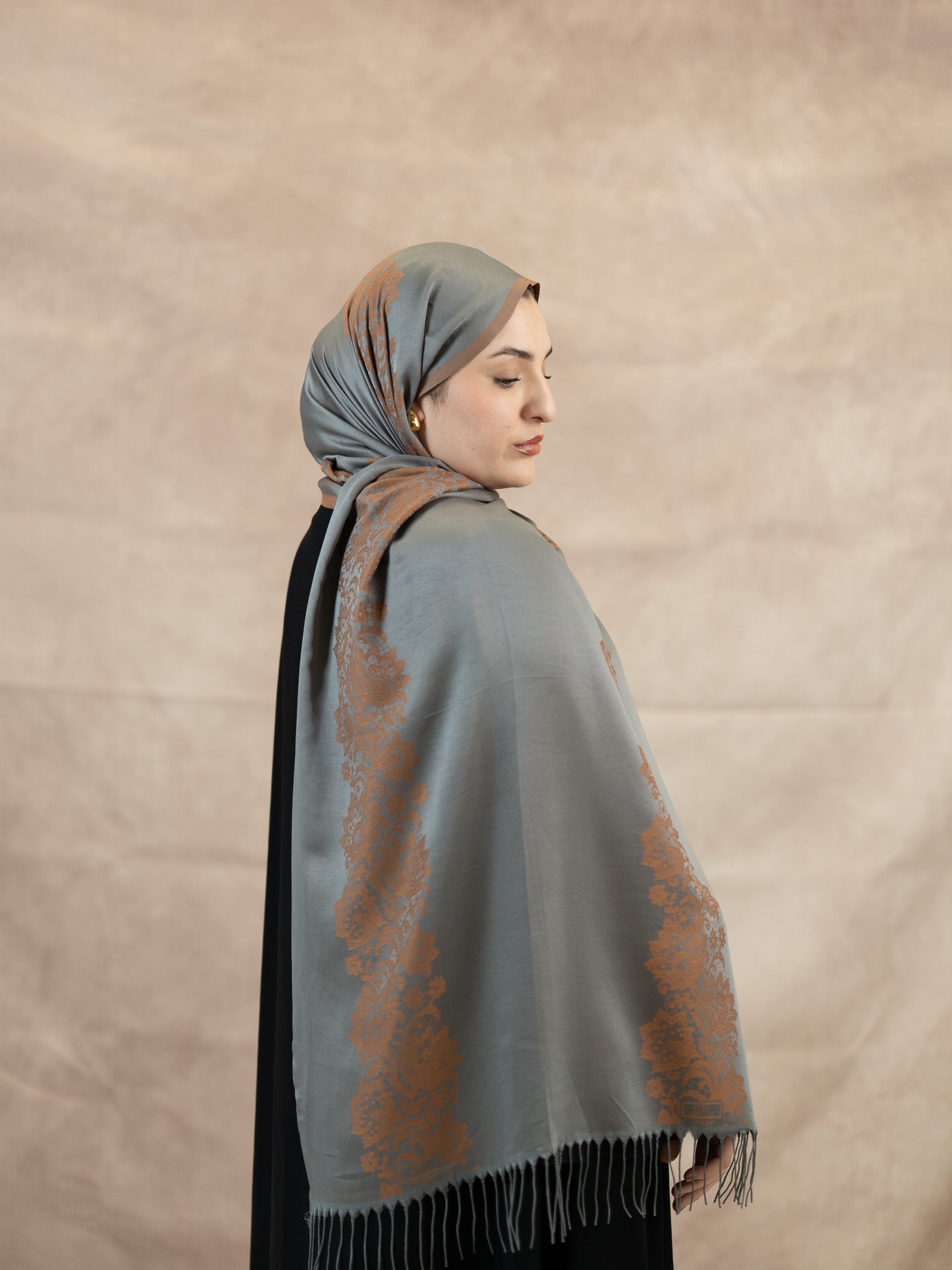 Reversible Lace Veil Silk & Viscose Scarf
