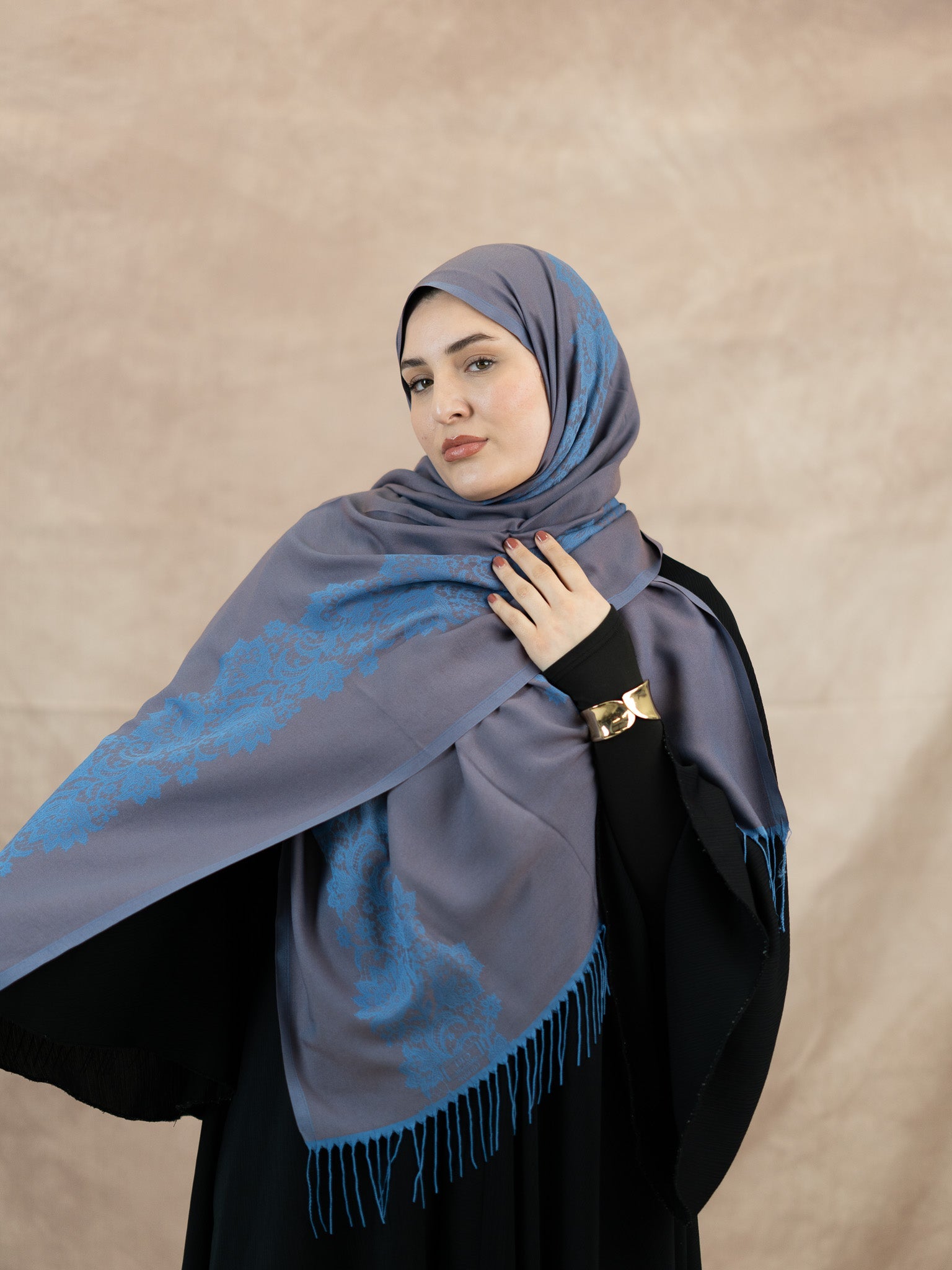 Reversible Lace Veil Silk & Viscose Scarf