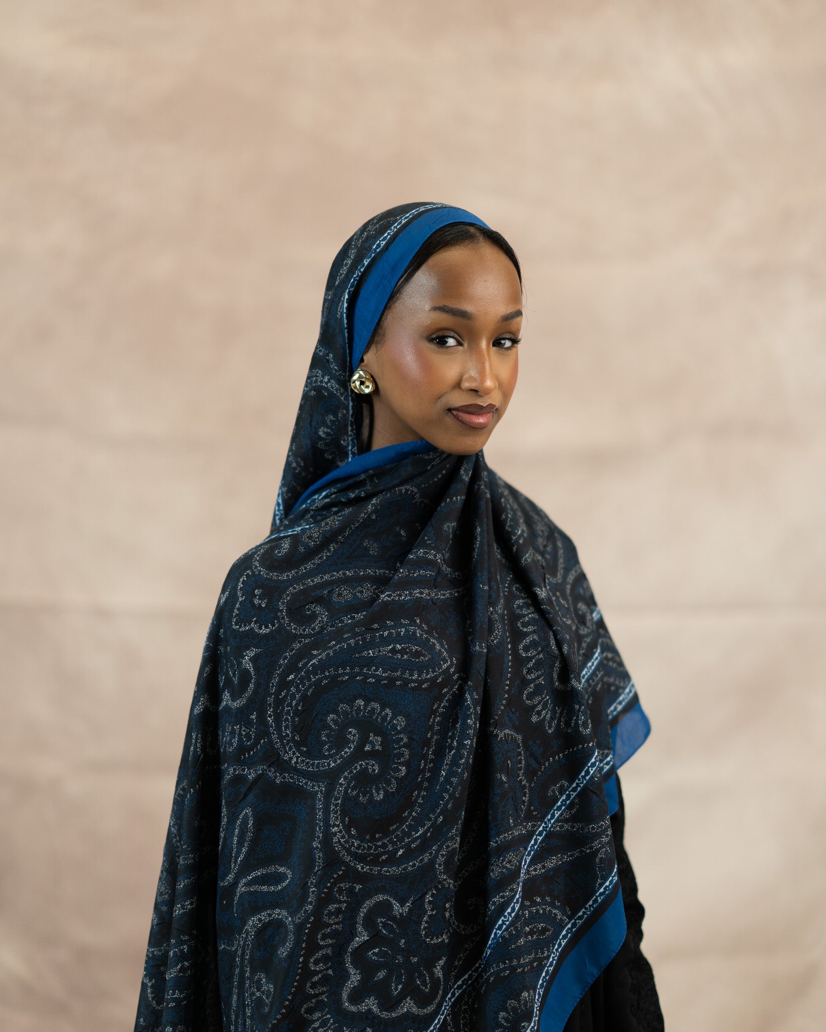 Paisley Border Bamboo Crush Cotton  Scarf